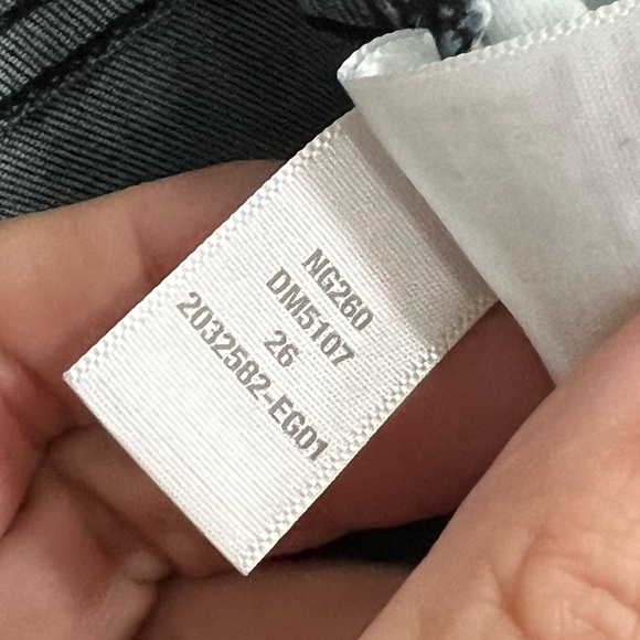 Madewell Mid Rise Stovepipe Jeans in Dahill Wash - Picture 14 of 14